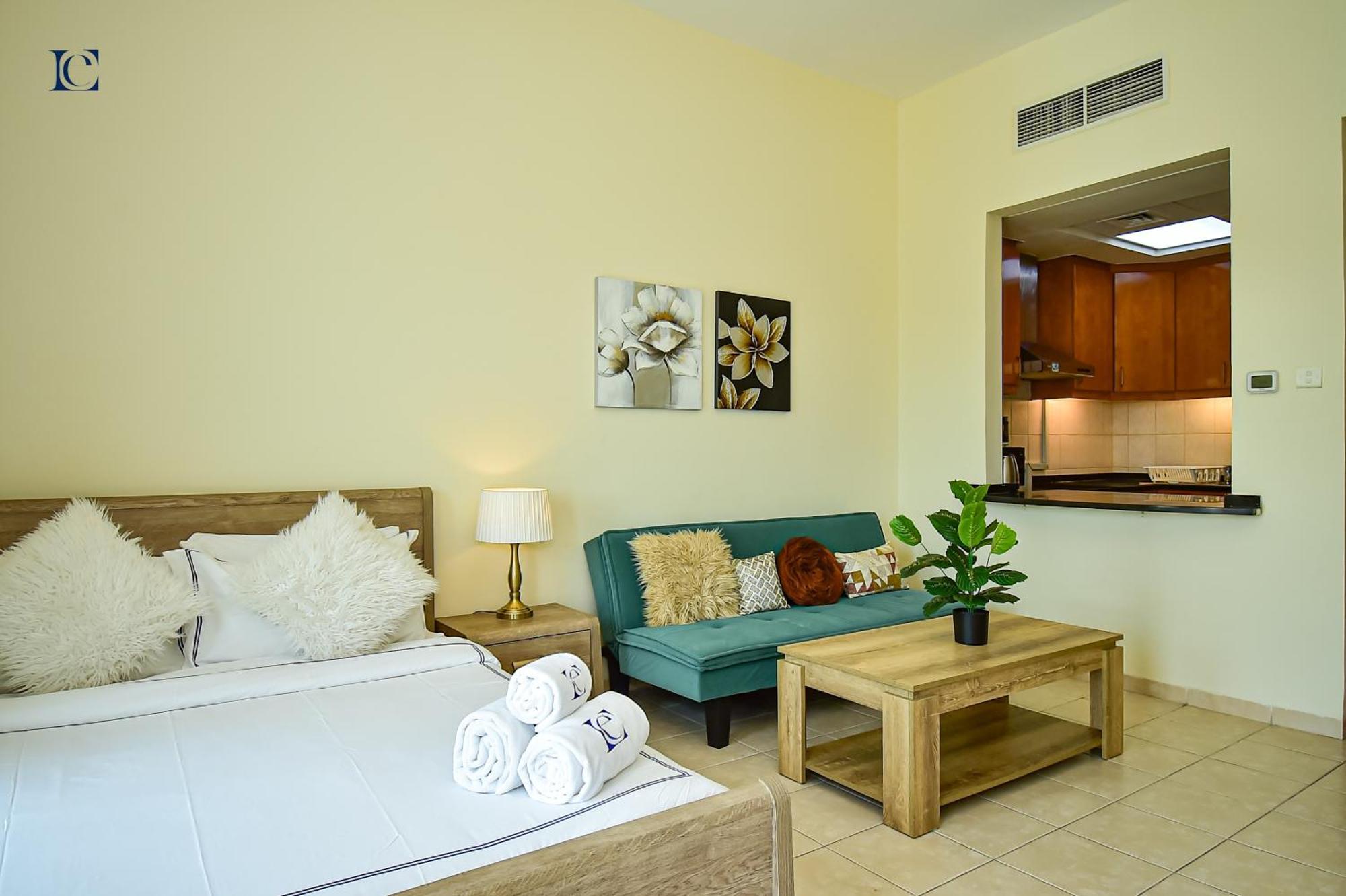 Apartamento Tranquil Retreat - Studio Apts Near Metro And Mall - Discovery Gardens - Shar & Mcl Dubái Exterior foto